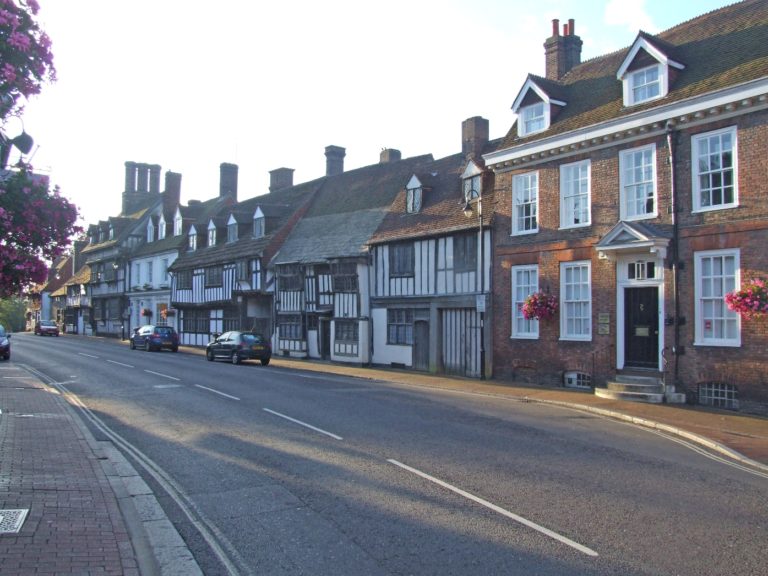 The beautiful medieval market town of East Grinstead has a magnificent ...