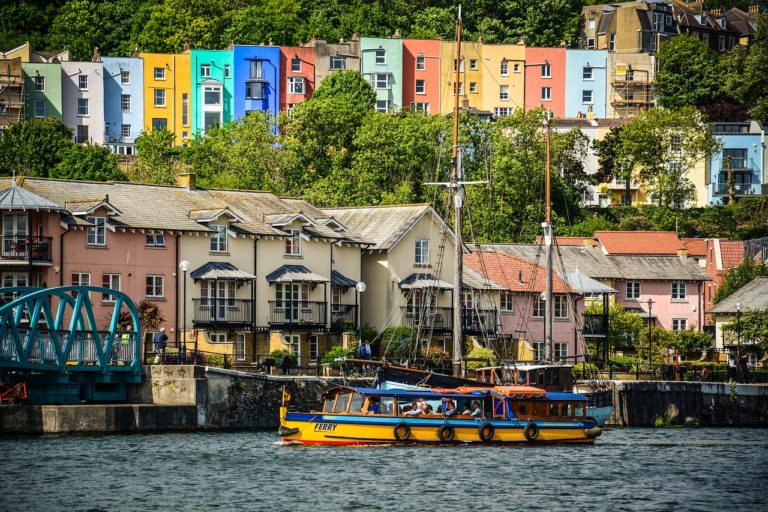 Bristol a thriving metropolis and gateway to the oceans | Discover ...